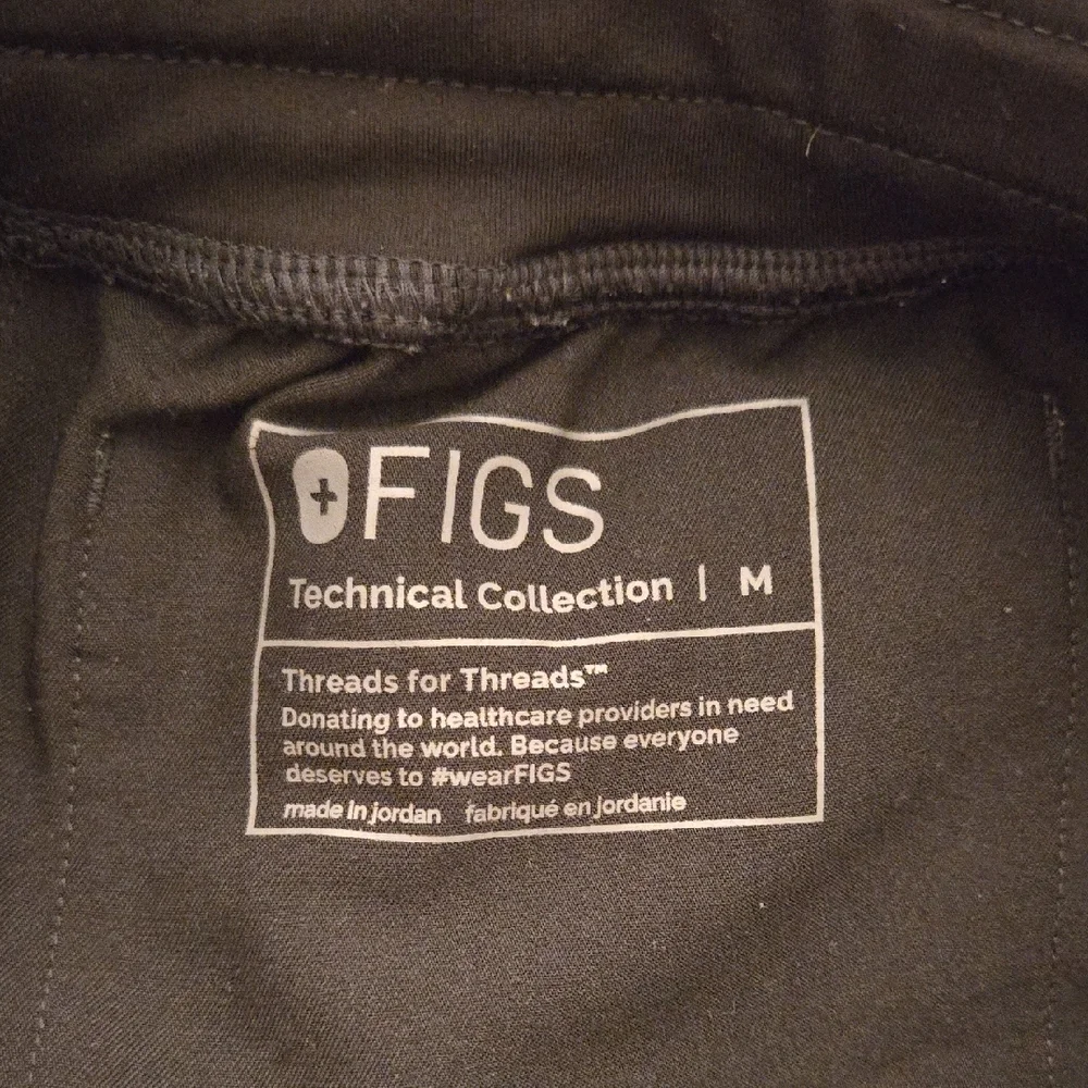 Figs High Waisted Black Women's Scrub Pants - Picture 2 of 3